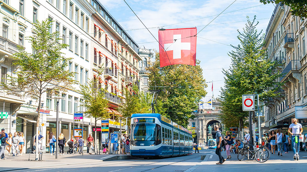 Bahnhofstrasse Street-Tour du lịch Thụy Sĩ
