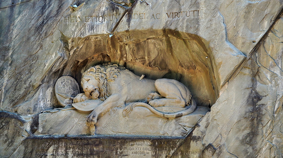 Tượng sư tử hấp hối - Du lịch Thụy Sĩ