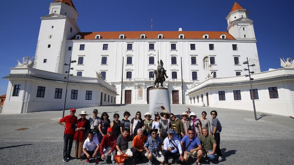 Bratislva-Đoàn Hà nội